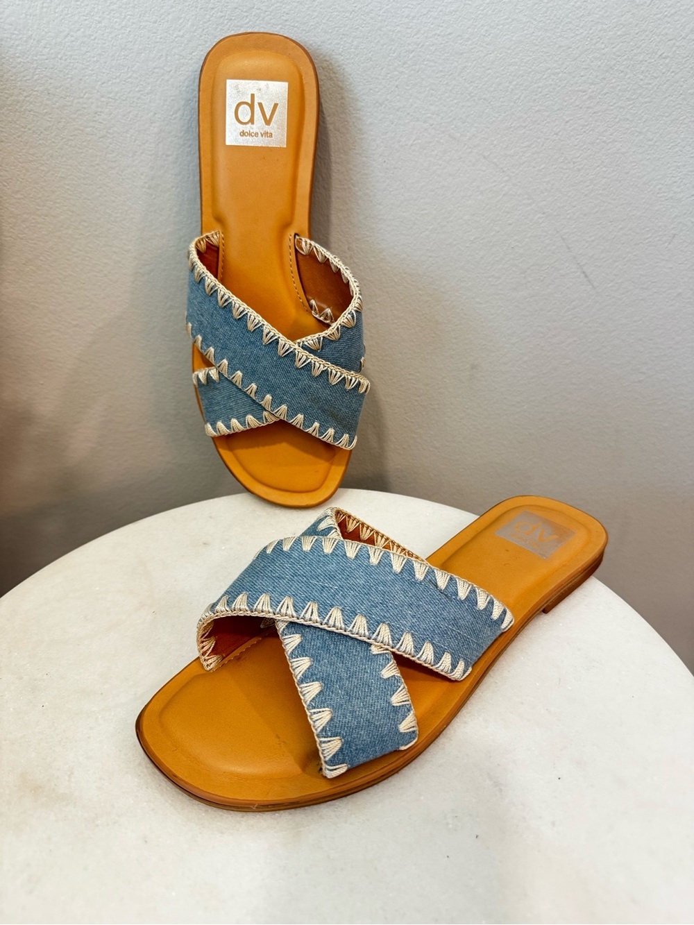 Dolce Vita Denim Crisscross Slide Sandals with Tan Footbed Sz 8